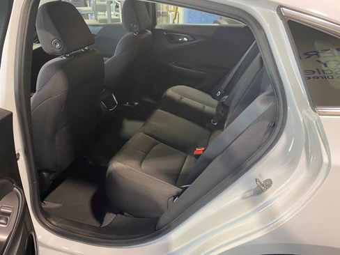 Used 2023 Chevrolet Malibu LT FWD image 15