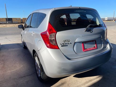 Used 2016 Nissan Versa Note SV image 3