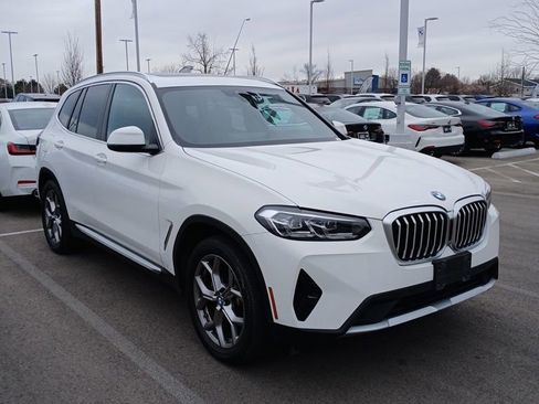 Used 2023 BMW X3 xDrive30i w/ Premium Package image 4