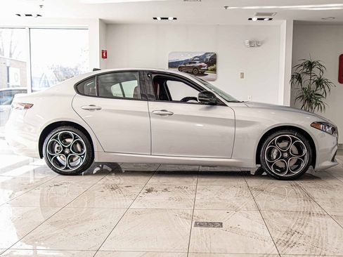 New 2025 Alfa Romeo Giulia AWD w/ Driving Assist Package image 9
