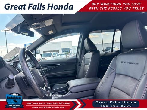 Certified 2024 Honda Ridgeline Black Edition image 17
