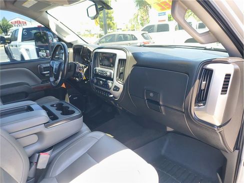 Used 2015 GMC Sierra 2500 SLT w/ Duramax Plus Package AWD/4WD image 13