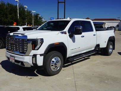 New 2026 GMC Sierra 3500 Denali w/ Denali Reserve Package
