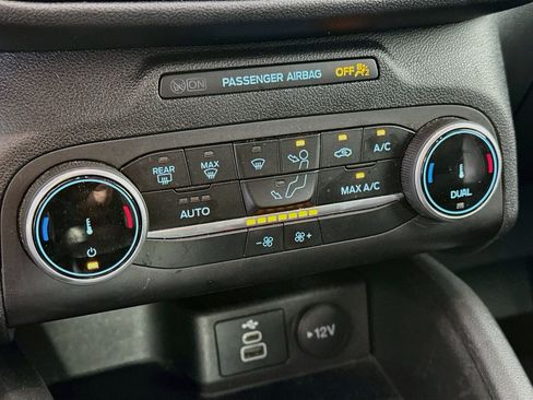 Used 2025 Ford Escape ST-Line FWD image 23