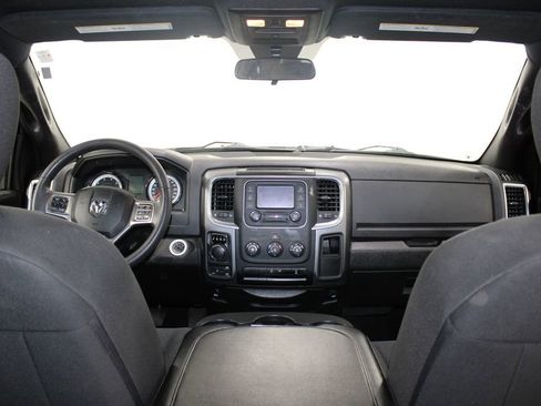 Used 2024 RAM 1500 Classic Warlock image 31