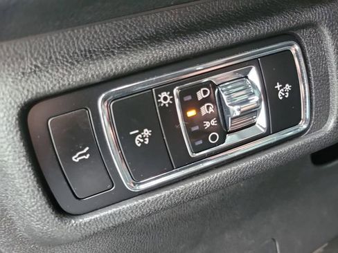 Certified 2023 Lincoln Corsair AWD w/ Equipment Group 101A image 8