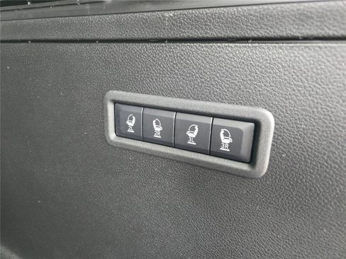 New 2026 Jeep Grand Wagoneer Limited image 23