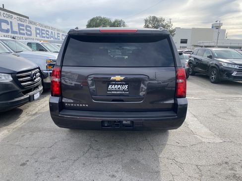Used 2017 Chevrolet Suburban LS w/ Max Trailering Package RWD image 10