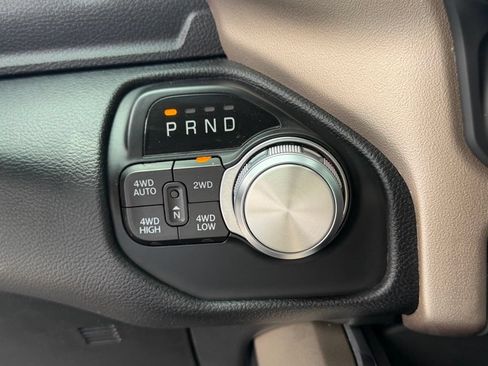 Used 2022 RAM 1500 Laramie AWD/4WD image 21