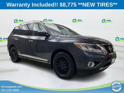 Used 2014 Nissan Pathfinder SL FWD image 3