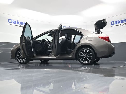 Used 2018 Toyota Corolla SE image 57