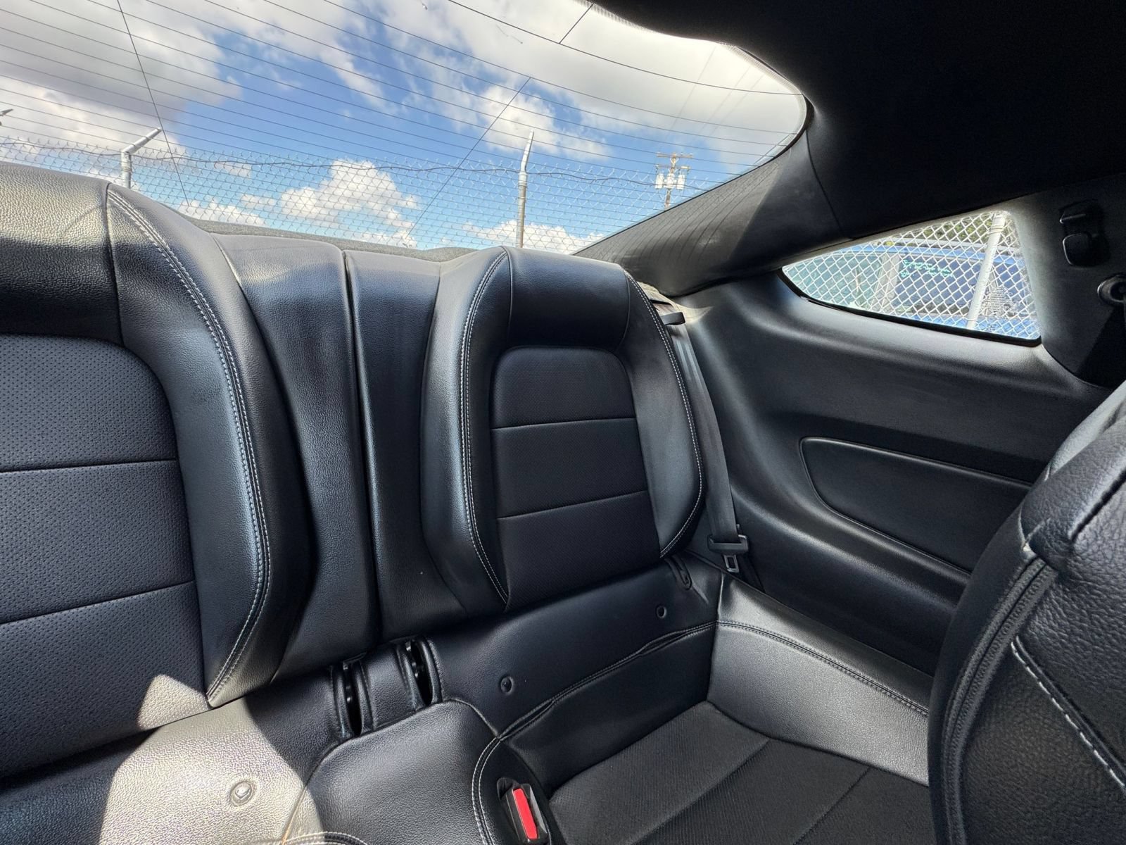 Used 2022 Ford Mustang GT Premium w/ GT Performance Package RWD image 36