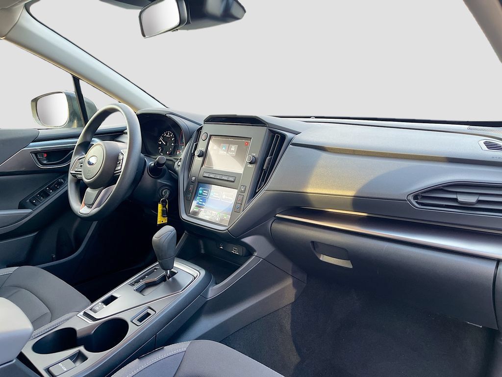 Used 2025 Subaru Impreza 2.0i AWD/4WD image 27