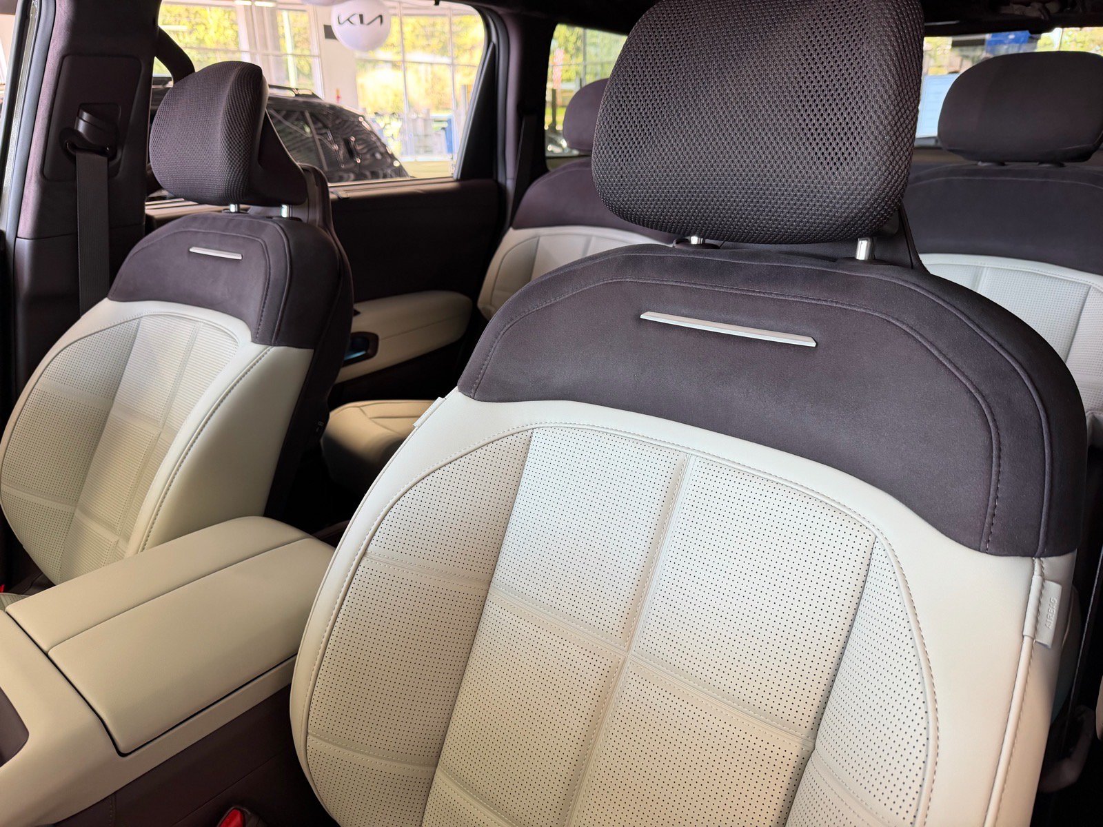 New 2027 Kia Telluride SX Prestige AWD/4WD image 12