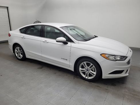 Used 2018 Ford Fusion S image 11