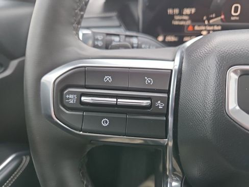 Certified 2025 GMC Acadia Elevation w/ Elevation Premium Package image 44