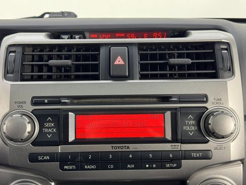 Used 2010 Toyota 4Runner SR5 image 23