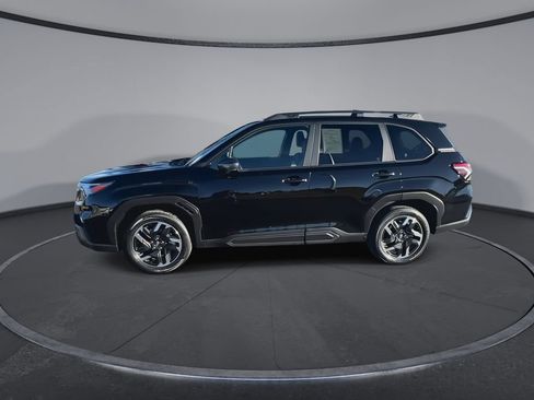 Used 2025 Subaru Forester Limited w/ Popular Package #1 AWD/4WD image 5