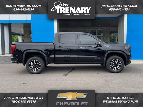 Used 2022 GMC Sierra 1500 AT4 w/ AT4 Preferred Package AWD/4WD image 1