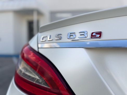 Used 2012 Mercedes-Benz CLS 63 AMG image 29