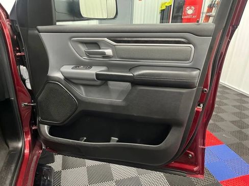 Used 2022 RAM 1500 Big Horn AWD/4WD image 11