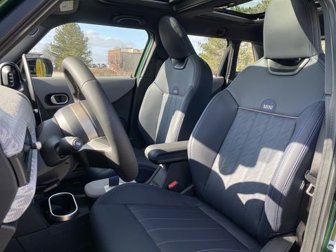 New 2026 MINI Cooper S FWD image 7