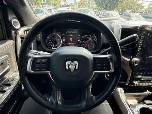 Used 2019 RAM 2500 Laramie AWD/4WD image 11
