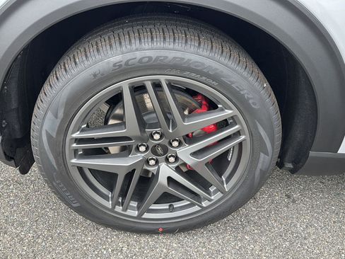 New 2026 Ford Explorer ST w/ Sun And Sound Package image 49