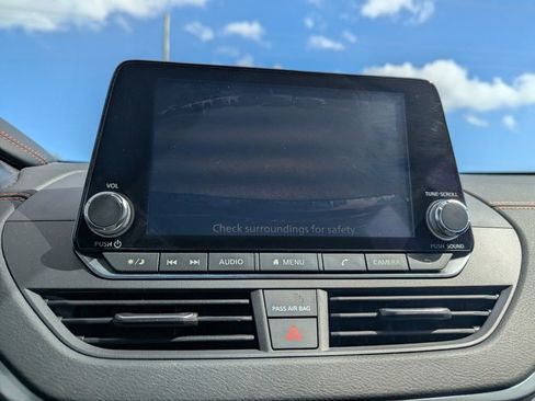 Used 2022 Nissan Altima 2.5 SR image 29