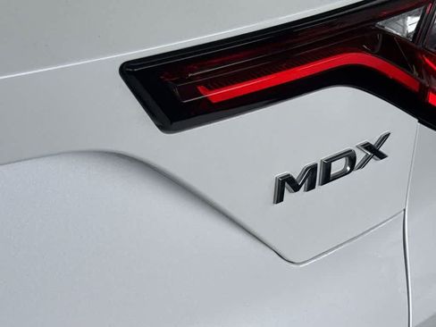 Used 2025 Acura MDX FWD w/ Technology Package image 10