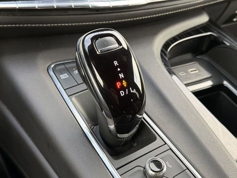 Used 2023 Cadillac Escalade ESV Sport image 17