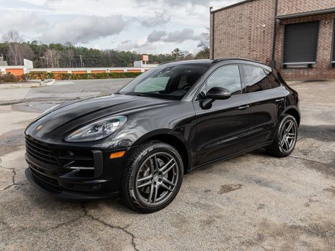 Used 2019 Porsche Macan S image 9