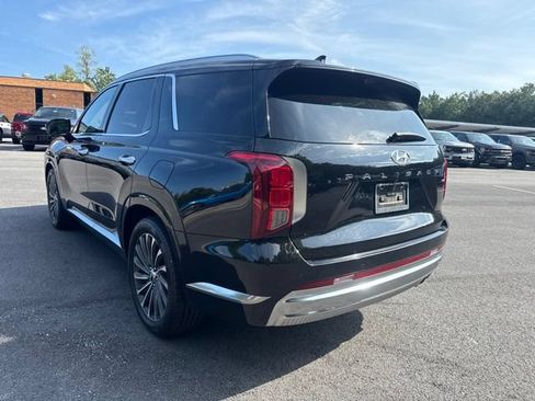 Used 2024 Hyundai Palisade Calligraphy AWD/4WD image 3