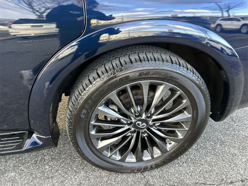 Certified 2023 INFINITI QX80 Premium Select w/ Cargo Package image 11