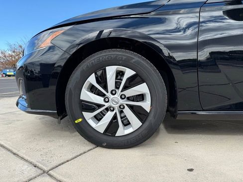 New 2025 Nissan Altima 2.5 S image 9