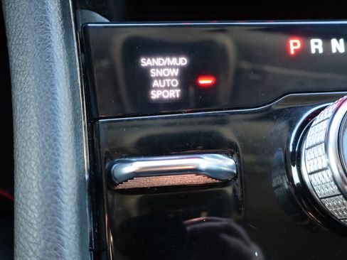 Used 2022 Jeep Grand Cherokee Limited image 26