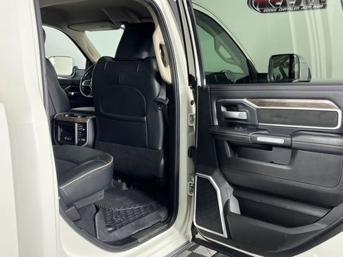 Used 2019 RAM 2500 Laramie image 27