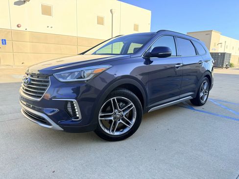 Used 2017 Hyundai Santa Fe Limited image 1