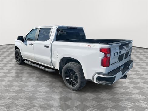 Used 2022 Chevrolet Silverado 1500 Custom w/ Rally Edition AWD/4WD image 4