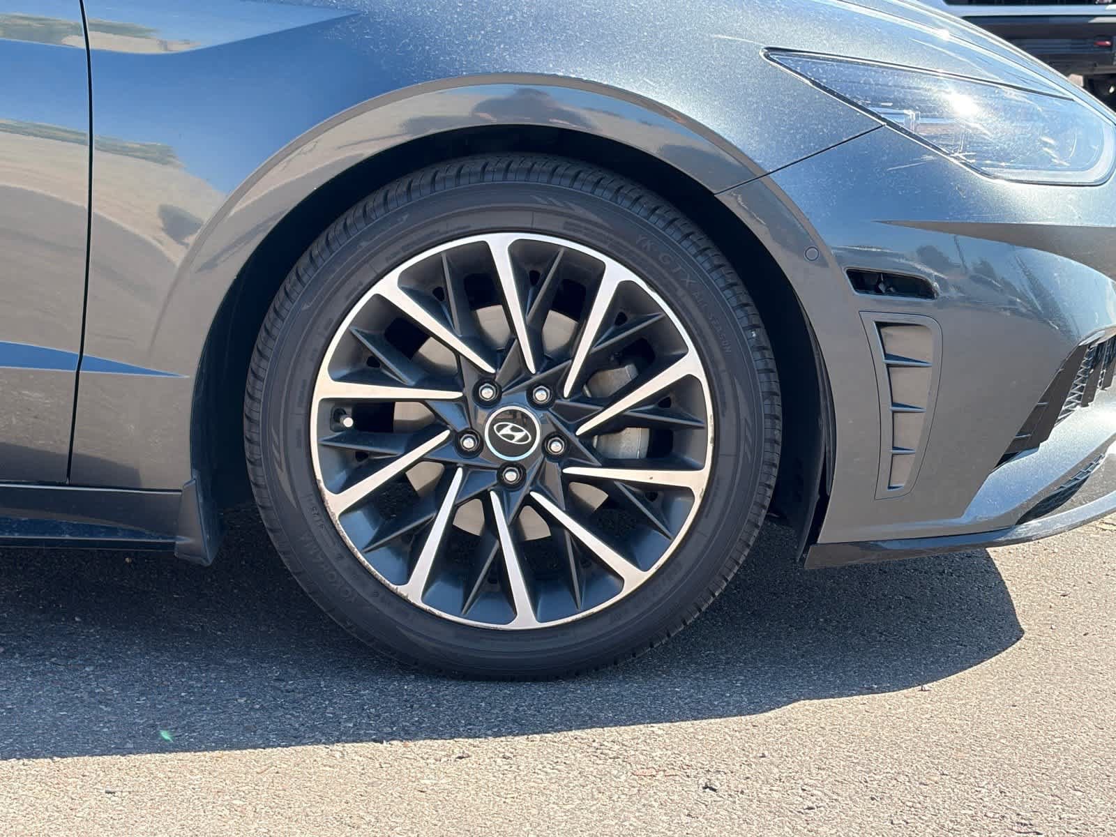 Used 2022 Hyundai Sonata Limited FWD image 7