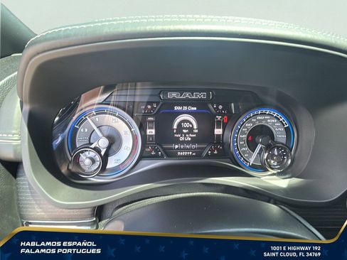 Used 2022 RAM 2500 Limited w/ Night Edition AWD/4WD image 19