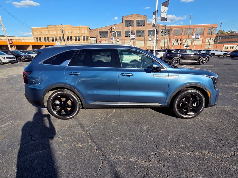Used 2025 Kia Sorento SX Prestige AWD/4WD image 8