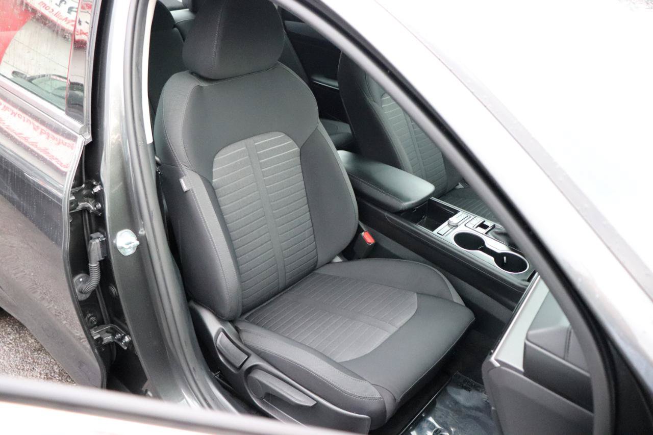 Used 2026 Kia K5 LXS FWD image 14
