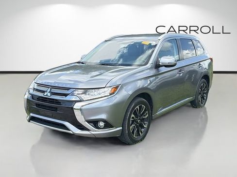 Used 2018 Mitsubishi Outlander 4WD Plug-In Hybrid image 7