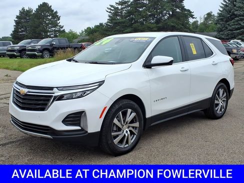 Used 2024 Chevrolet Equinox LT FWD image 3