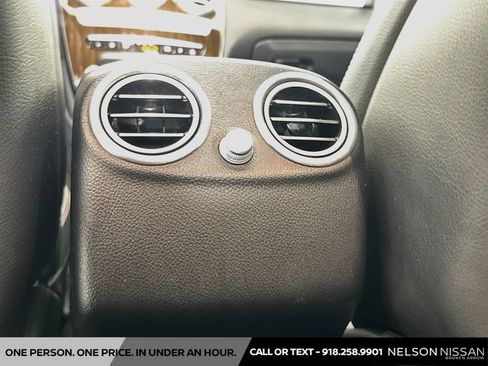 Used 2020 Mercedes-Benz GLC 300 image 26