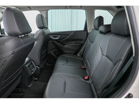 Used 2021 Subaru Forester Limited AWD/4WD image 22