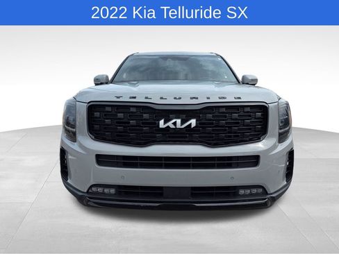 Used 2022 Kia Telluride SX w/ SX Prestige Package image 9