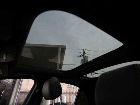 Used 2021 Mercedes-Benz E 63 AMG S image 32