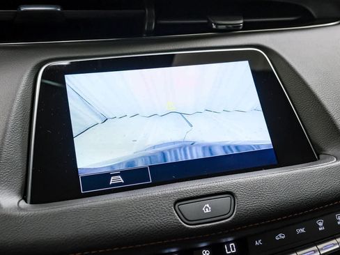 Used 2023 Cadillac XT4 Sport FWD image 30